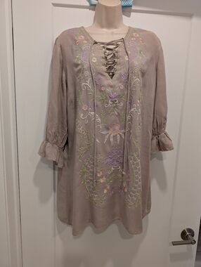 Umgee Mauve Embroidered Lace-Up Boho Top